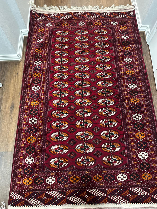 eye hand-made rug